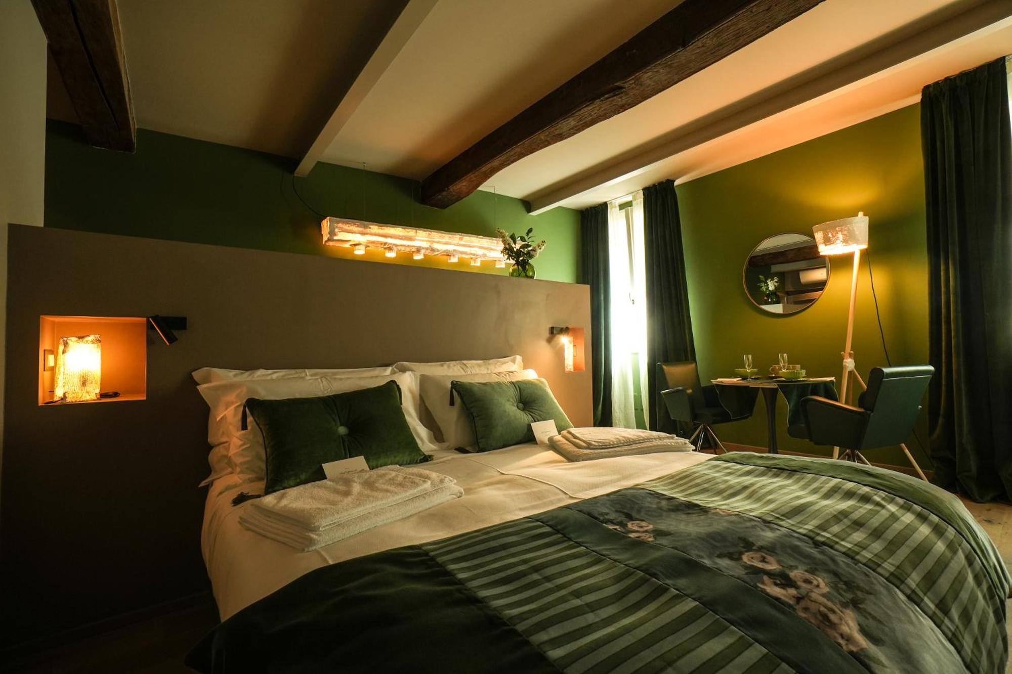 Bed and Breakfast Sant'Eufemia 30 Модена Экстерьер фото